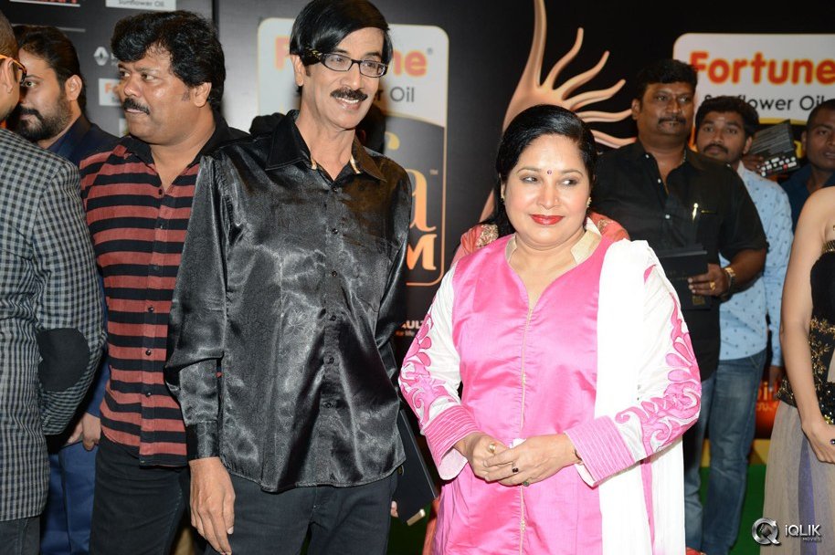 Celebs-at-IIFA-Utsavam-2016